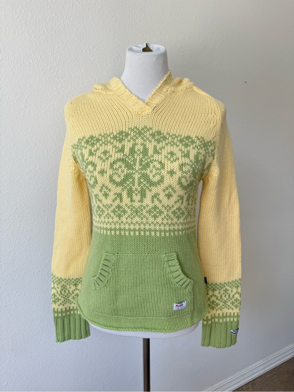 Women’s Mudd Green and Yellow Knit Hooded Sweater